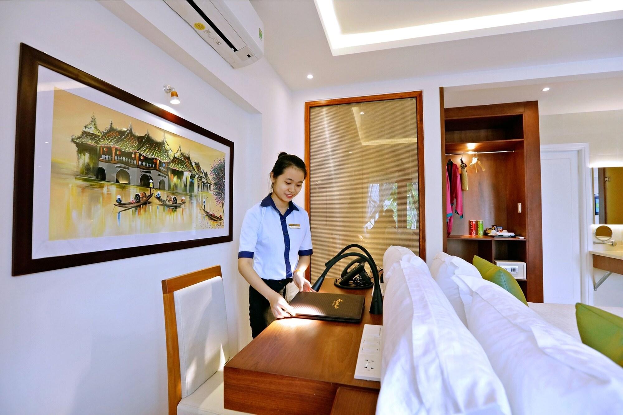 Hotel Azumi à Hội An Extérieur photo